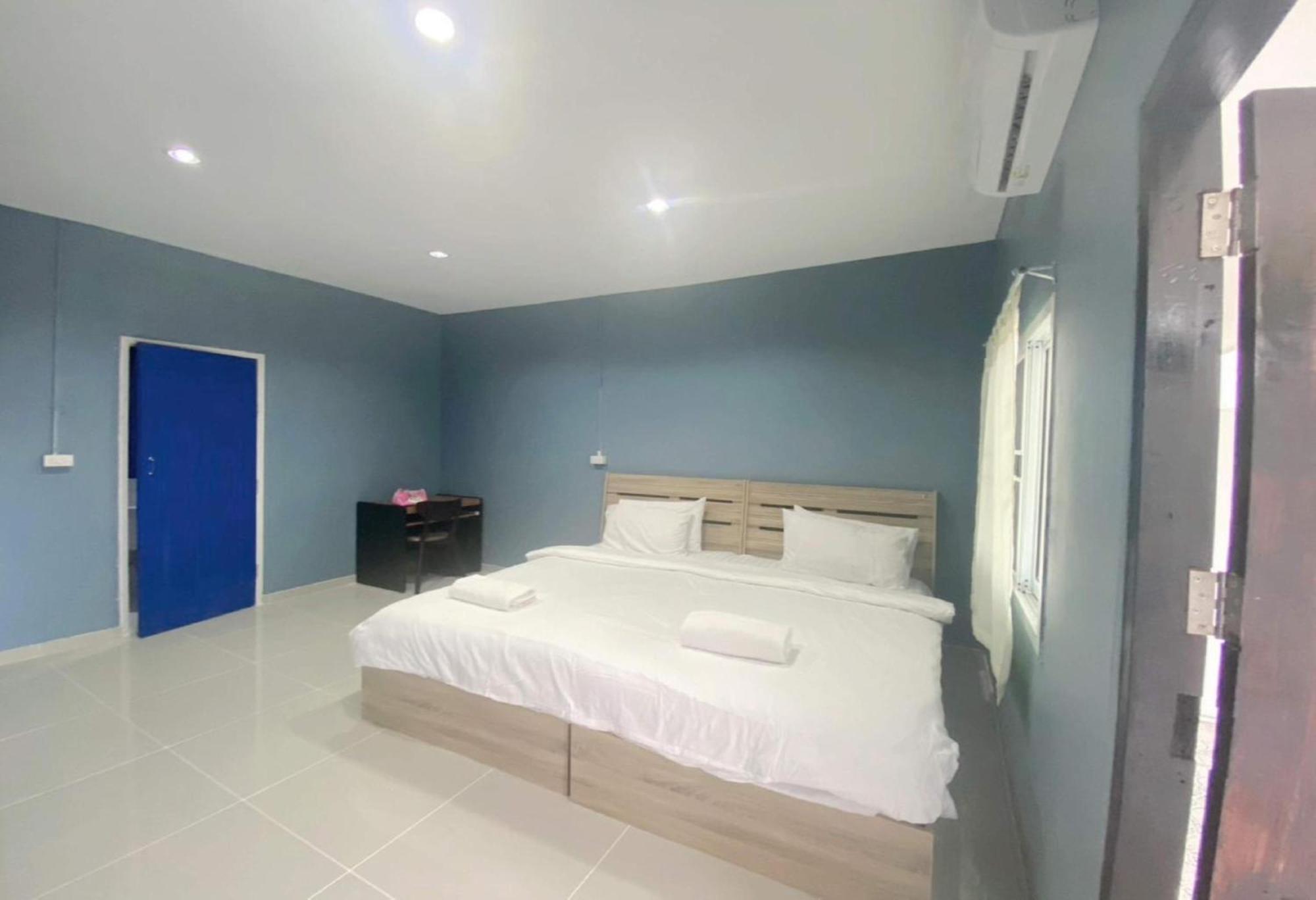 Collection O To The Sea Resort Thailand Наджомтьєн Екстер'єр фото